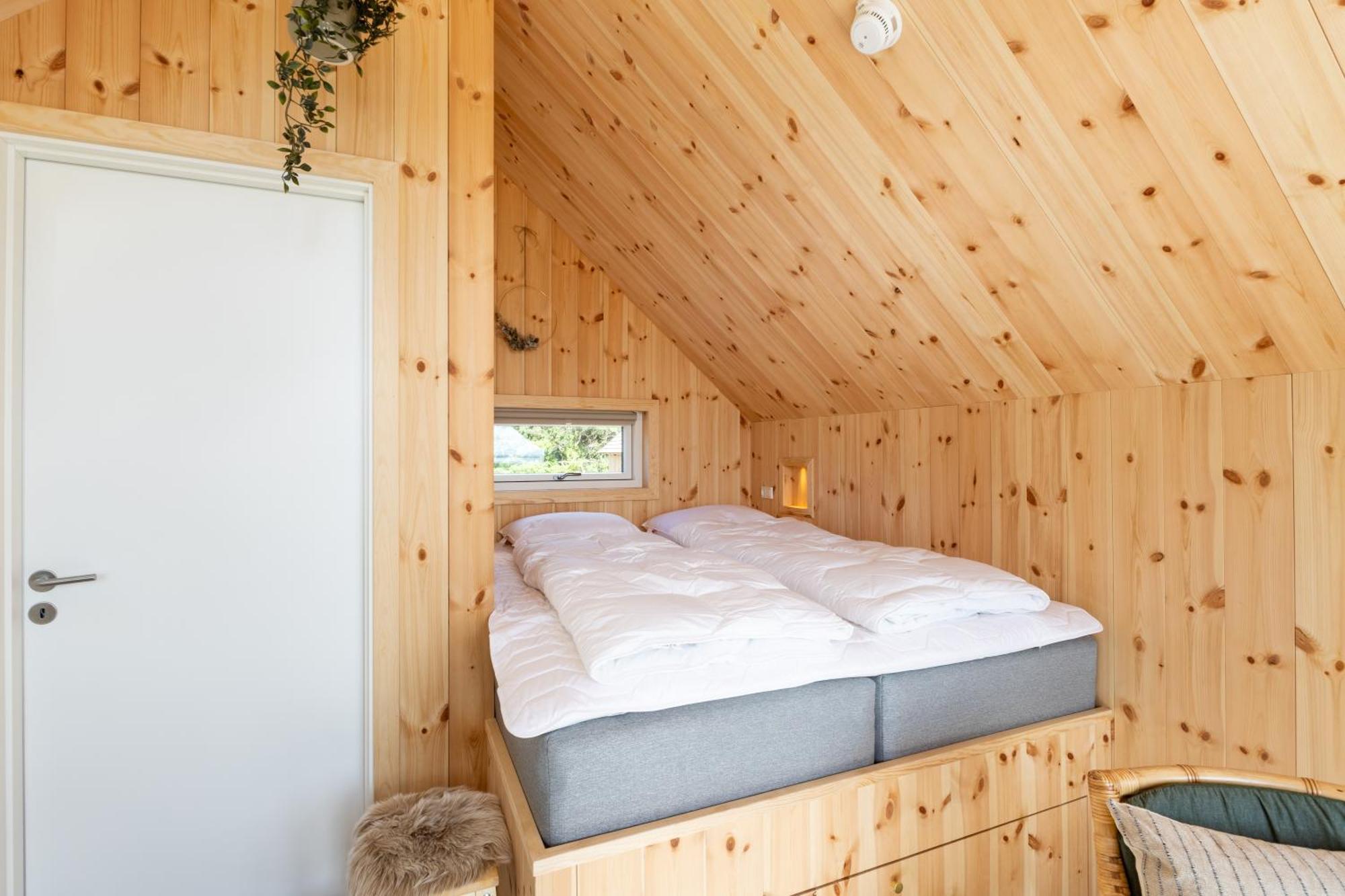 Bilberghus - Beyond Bed And Breakfast Bjerregard Bagian luar foto